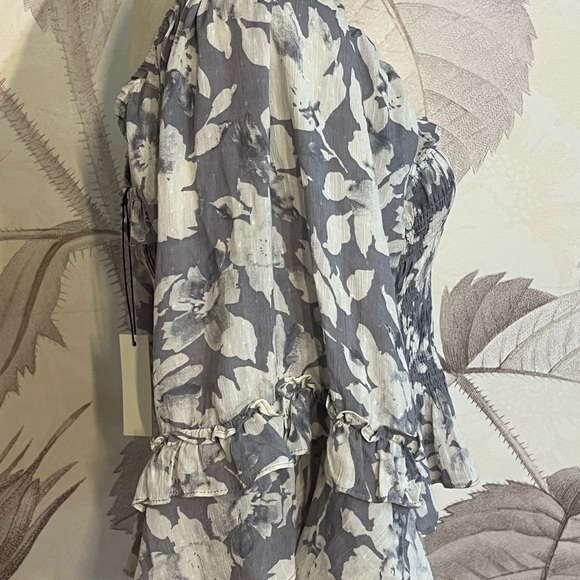 Mustard Seed LILITH SQUARE NECK Gray and Cream Smocked Ruffled Blouse NWT Sz Lg - Picture 9 of 9